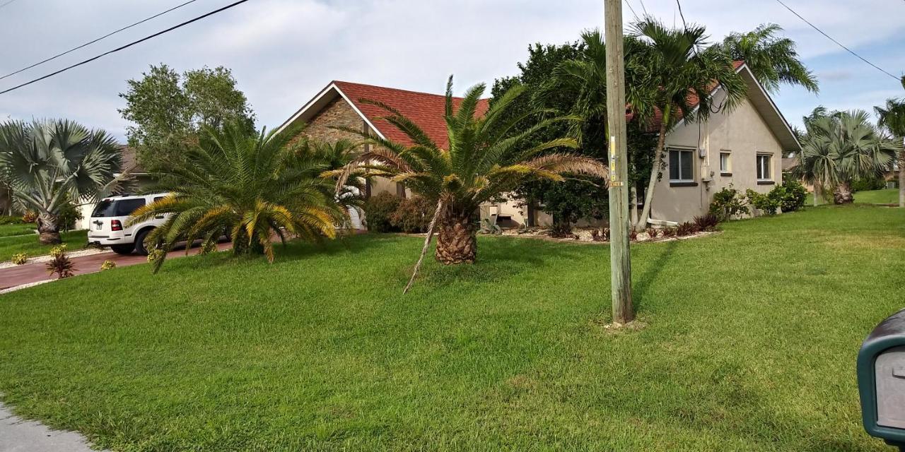 Sunny Paradise Cape Coral Exterior photo